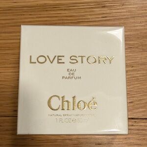BRAND NEW Chloé Love Story Eau de Parfum White with Gold Accents